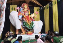 కాకర్ల అయ్యప్ప సెంటర్లో వైభవంగా అన్నపూర్ణాదేవి అవతార పూజలు..