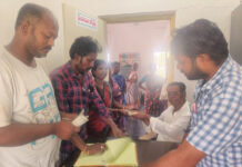 కష్టాలలో పారిశుద్ధ్య కార్మికులు ఖాదర్ చేయూత