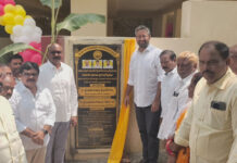 విశాఖపట్నం పశ్చిమ నియోజకవర్గంలో రూ. 2.37 కోట్లతో పలు అభివృద్ధి పనులను ప్రారంభించిన ఎంపీ శ్రీభరత్, ఎమ్మెల్యే గణబాబు