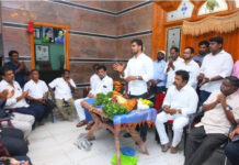 స్థానిక ఎన్నికల్లో వైఎస్సార్సీపీ భారీ విజయం సాధించాలి: వెంకటేగౌడ