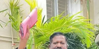 మాజీ ఎమ్మెల్యేలకు మాజీ ఎమ్మెల్సీలకు, మాజీ ఎంపీలకు నెలనెలా ప్రభుత్వాలు చెల్లించే పెన్షన్లు రద్దు చేయాలి.ఆర్. కరుణాకర్. హైకోర్టు న్యాయవాది