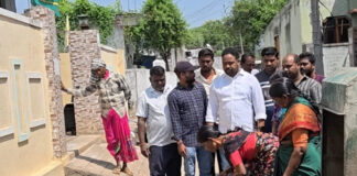 ఆసిఫాబాద్ 11వ వార్డులో ముమ్మరంగా డ్రైనేజీ పనులు కౌన్సిలర్ రాపర్తి కార్తీక్