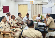 రోడ్డు ప్రమాదాల నివారణకు సమన్వయంతో చర్యలు : మంచిర్యాల డీసీపీ భాస్కర్