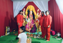 ఓం శ్రీ మానా యూత్ మండపంలో దుర్గాదేవికి ప్రత్యేక పూజలు
